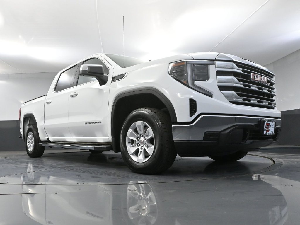 Used 2022 GMC Sierra 1500 SLE AWD/4WD image 42