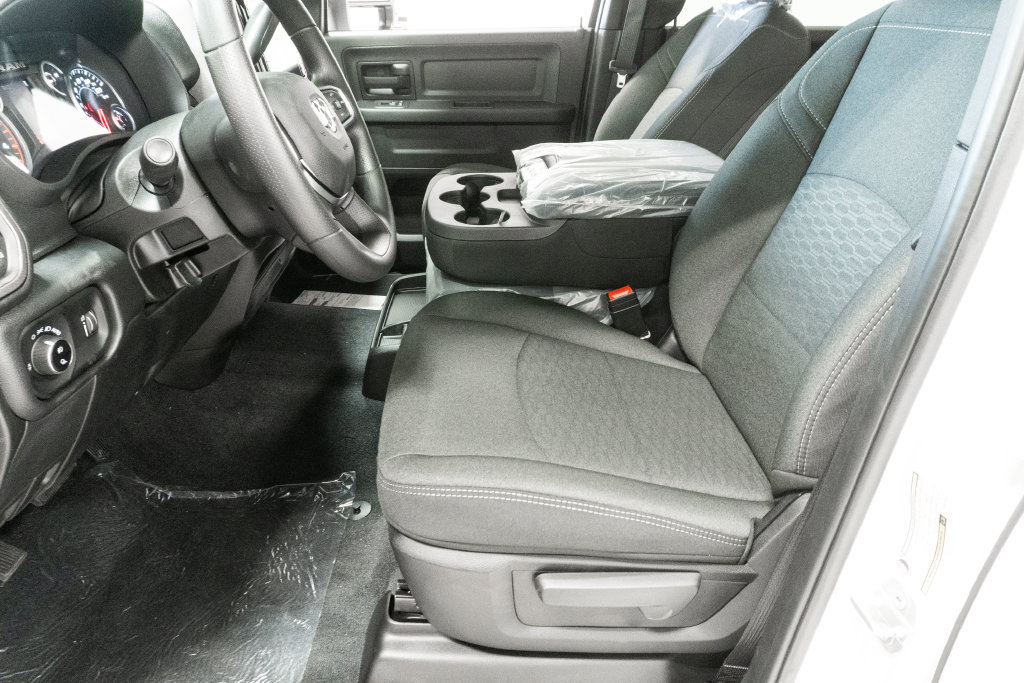New 2027 RAM 3500 Tradesman AWD/4WD image 8