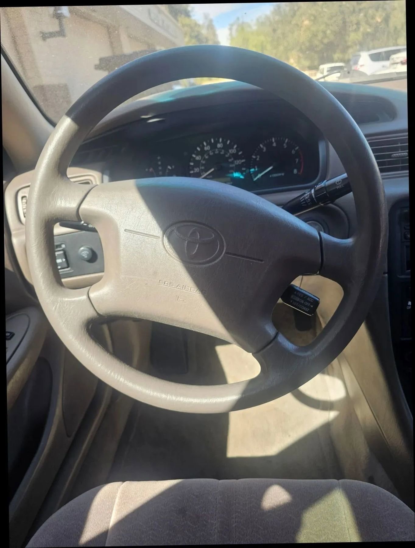 Used 1998 Toyota Camry LE FWD image 24