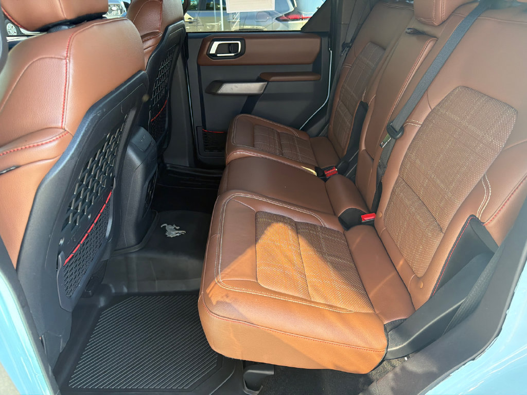 Used 2023 Ford Bronco Heritage Edition AWD/4WD image 20