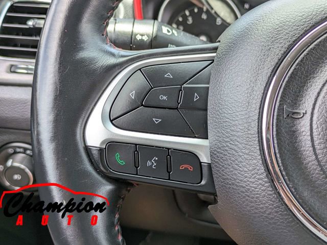 Used 2017 Jeep Compass Trailhawk w/ Leather Interior Group AWD/4WD image 29
