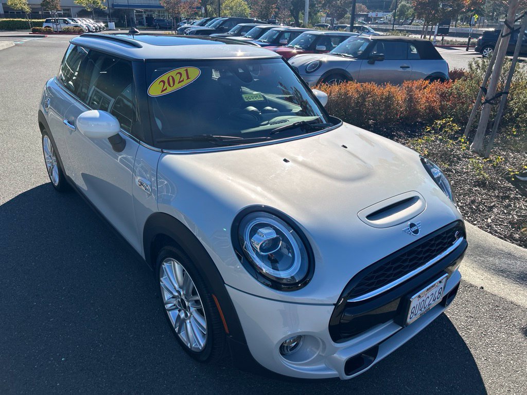 Used 2021 MINI Cooper S w/ Premium Package FWD image 6