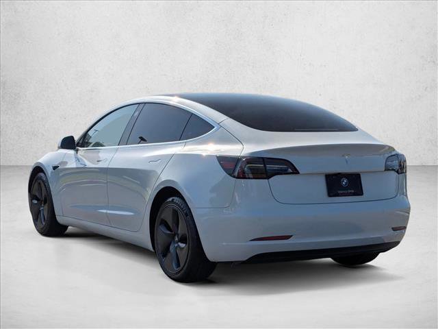 Used 2020 Tesla Model 3 Standard Range Plus image 8
