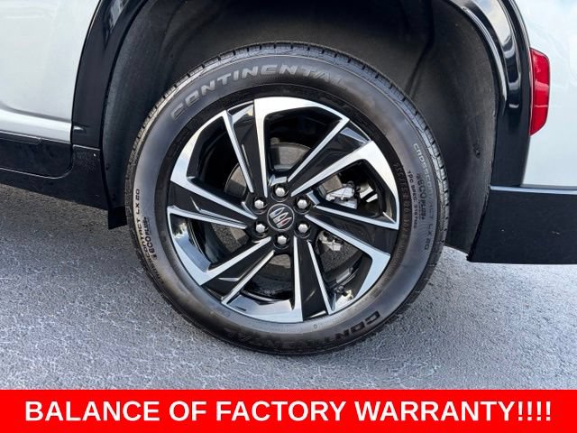 Certified 2025 Buick Enclave Sport Touring FWD image 10