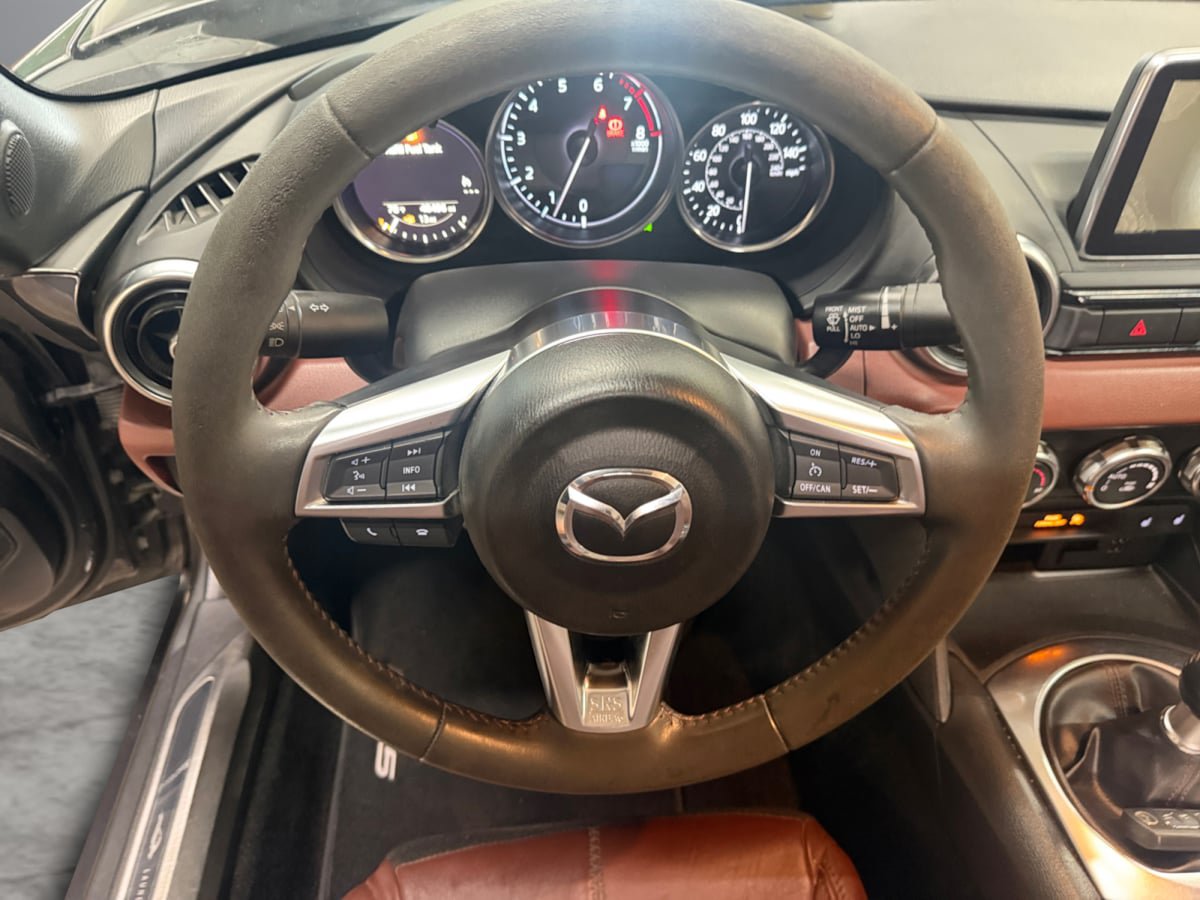 Used 2017 MAZDA MX-5 Miata RF Grand Touring RWD image 13