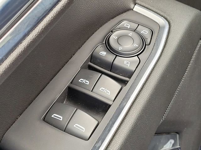 Used 2024 GMC Sierra 1500 SLT image 16