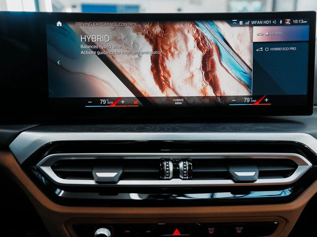 Used 2023 BMW 330e xDrive image 16