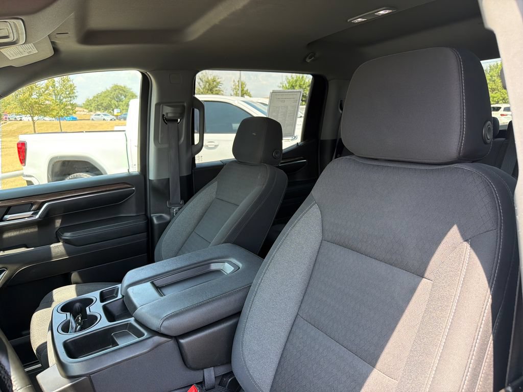 Used 2024 Chevrolet Silverado 1500 LT w/ Protection Package AWD/4WD image 20