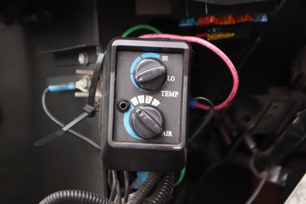 Used 2019 Ford E-450 and Econoline 450 Super Duty RWD image 21