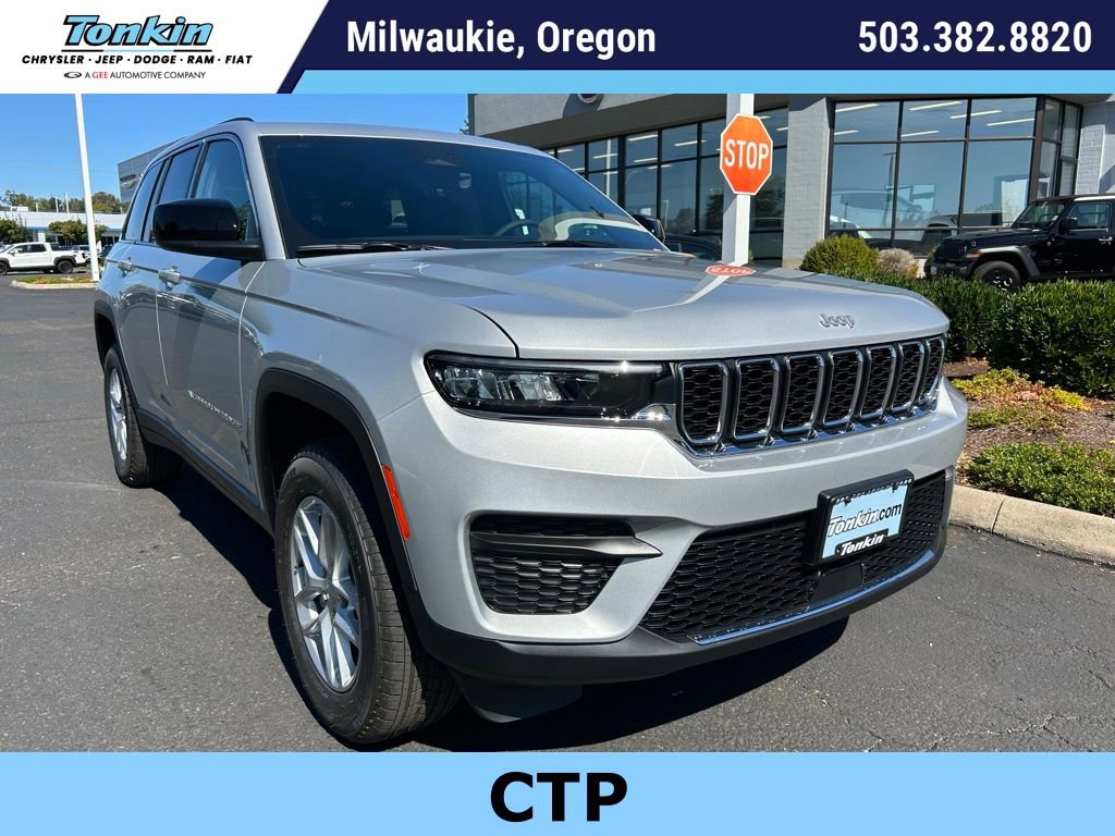 New 2025 Jeep Grand Cherokee Laredo X image 1