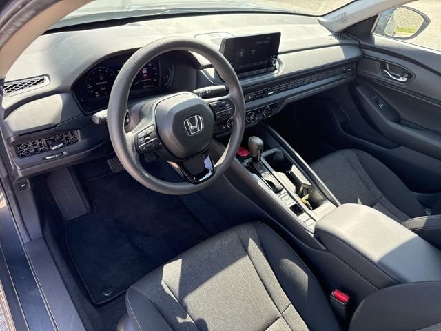 Used 2024 Honda Accord EX image 11