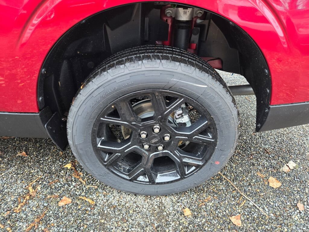 New 2026 Ford Maverick XLT w/ Equipment Group 301A image 9