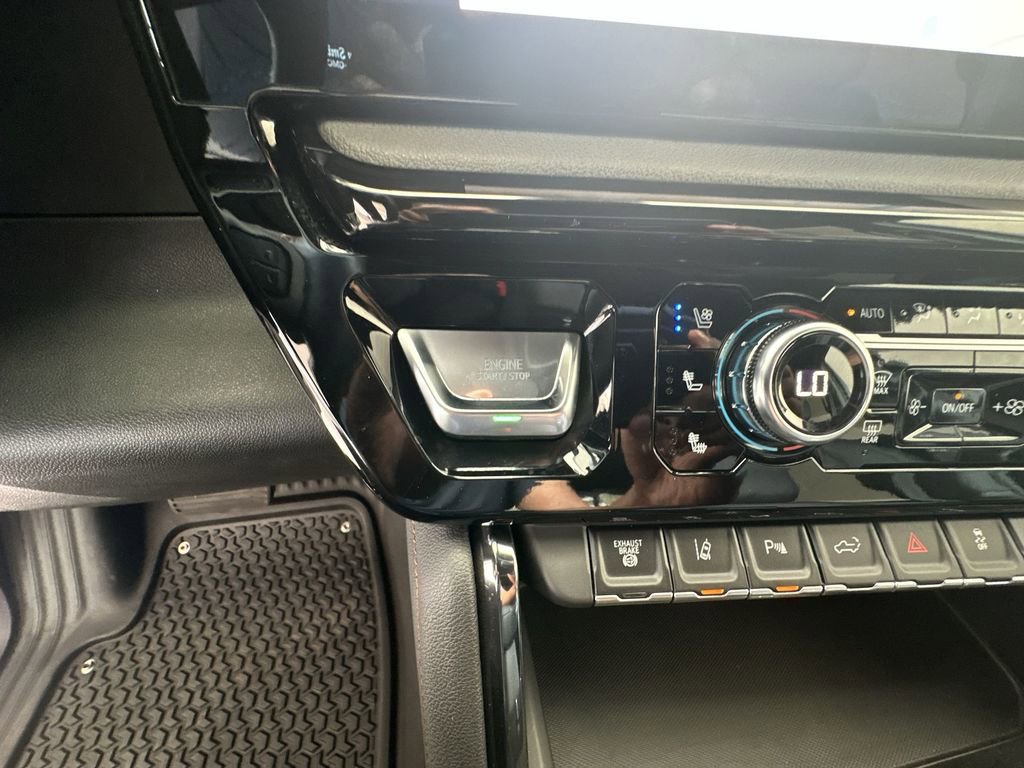 Certified 2024 GMC Sierra 2500 AT4 w/ AT4 Premium Plus Package image 23