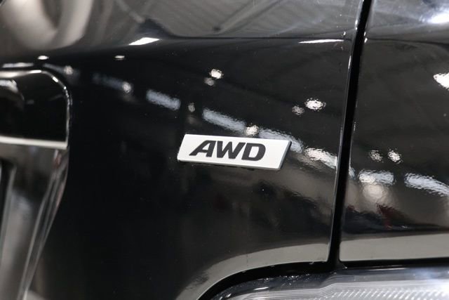 Used 2023 Hyundai Kona SE w/ Cargo Package AWD/4WD image 11