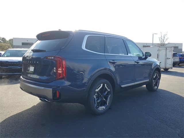 New 2025 Kia Telluride S image 4