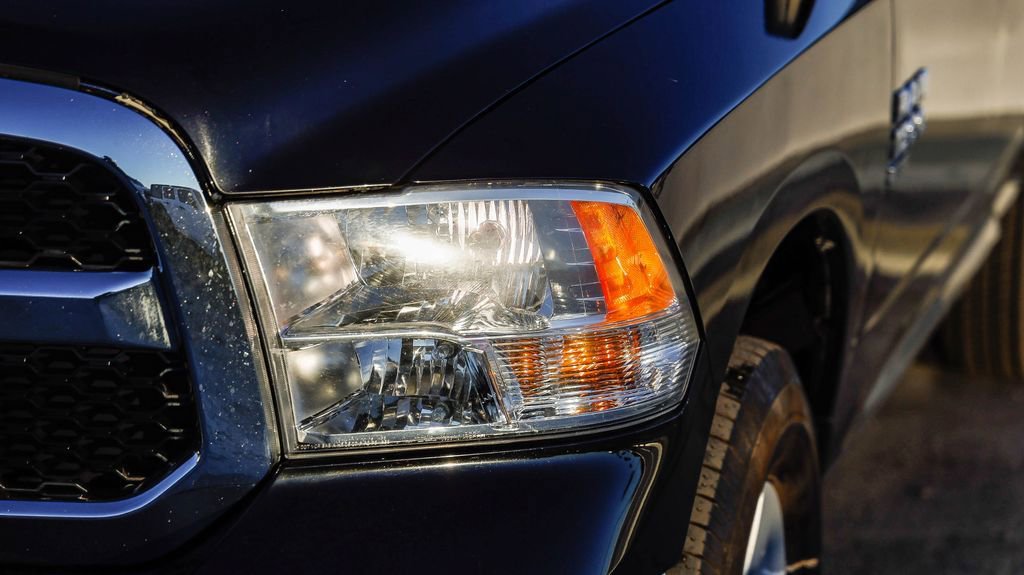 Certified 2024 RAM 1500 Classic SLT image 4