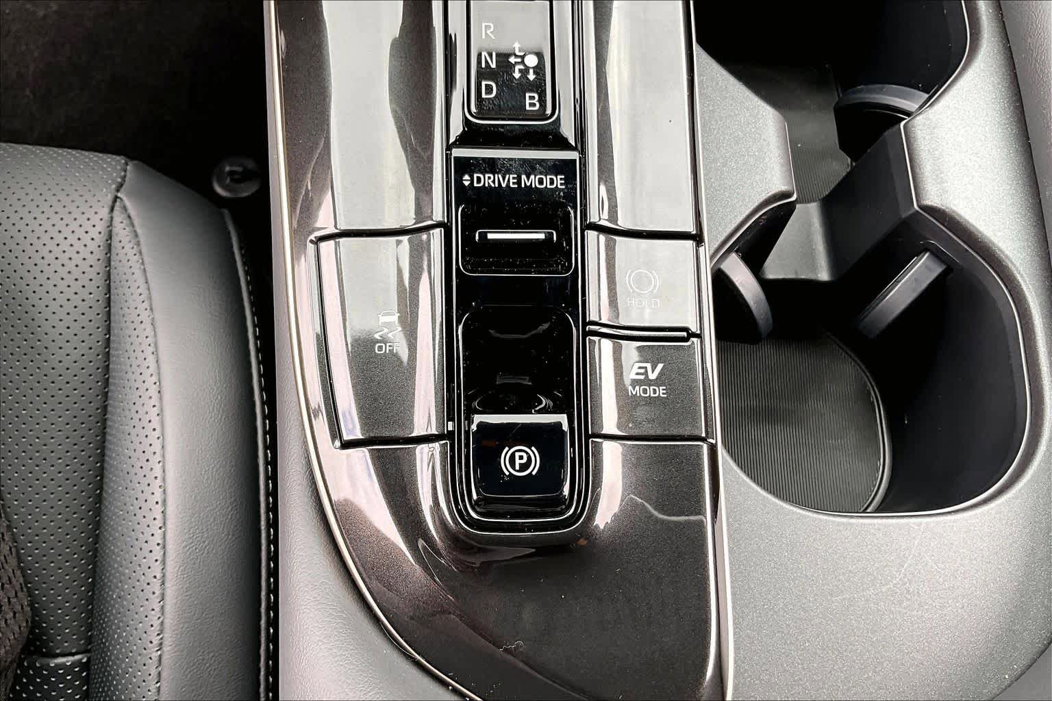 Used 2026 Toyota Crown XLE image 33