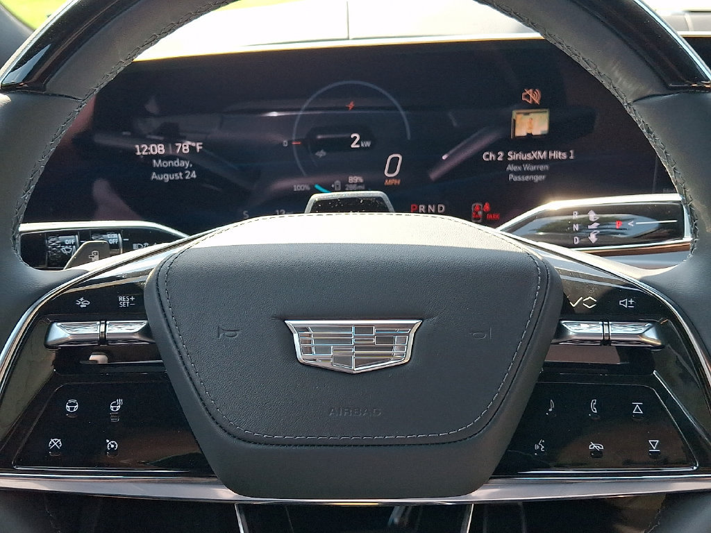 New 2026 Cadillac Lyriq Signature Luxury w/ Nappa Leather Package AWD/4WD image 11