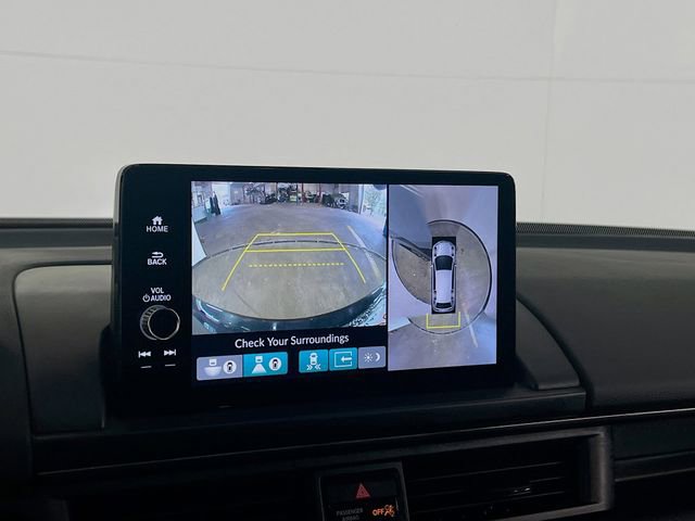 Used 2025 Honda Pilot TrailSport image 14