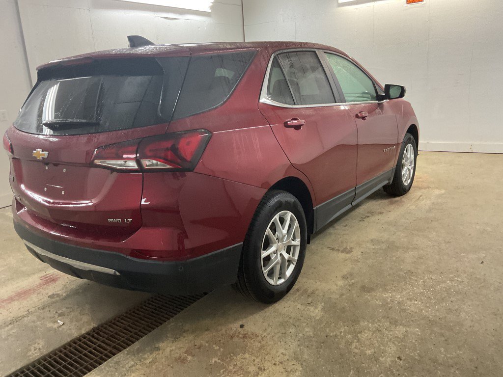 Used 2024 Chevrolet Equinox LT AWD/4WD image 6