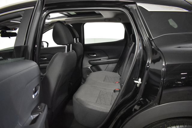 Certified 2025 Nissan Kicks SV w/ SV Premium Package AWD/4WD image 26