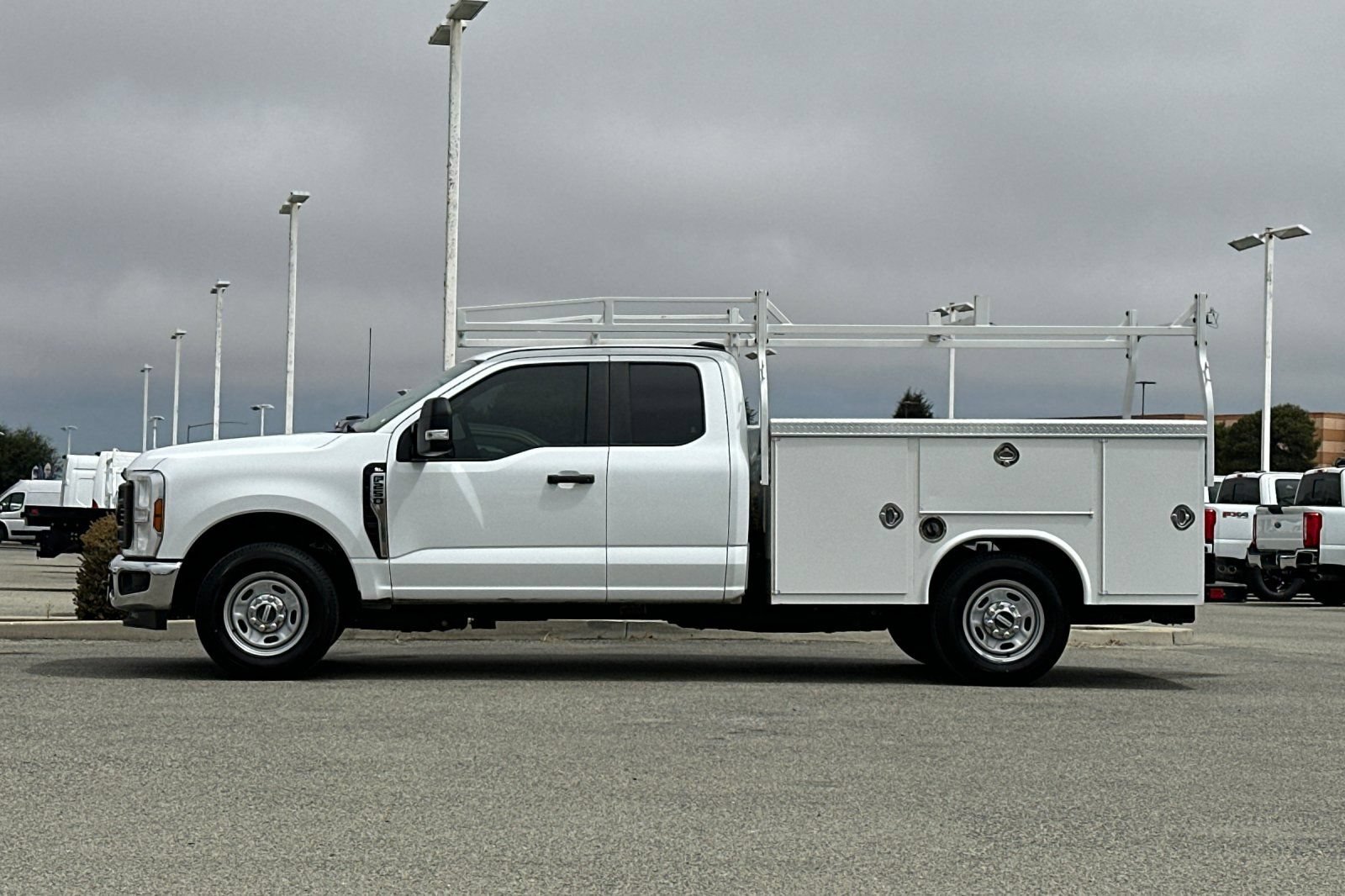 Used 2024 Ford F250 XL w/ XL Chrome Package RWD image 7