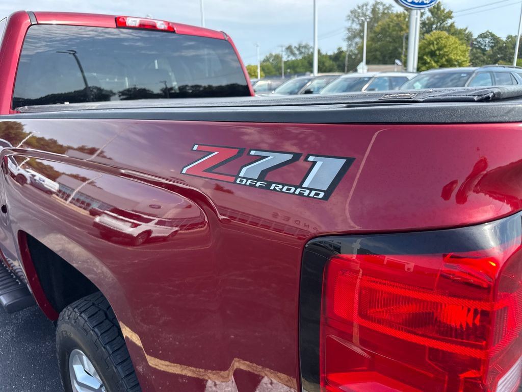 Used 2019 Chevrolet Silverado 1500 LT w/ All Star Edition AWD/4WD image 14