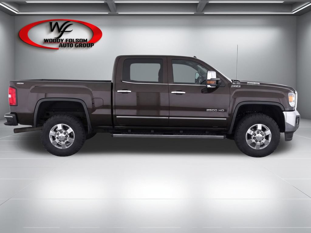 Used 2018 GMC Sierra 2500 SLT w/ Duramax Plus Package AWD/4WD image 9