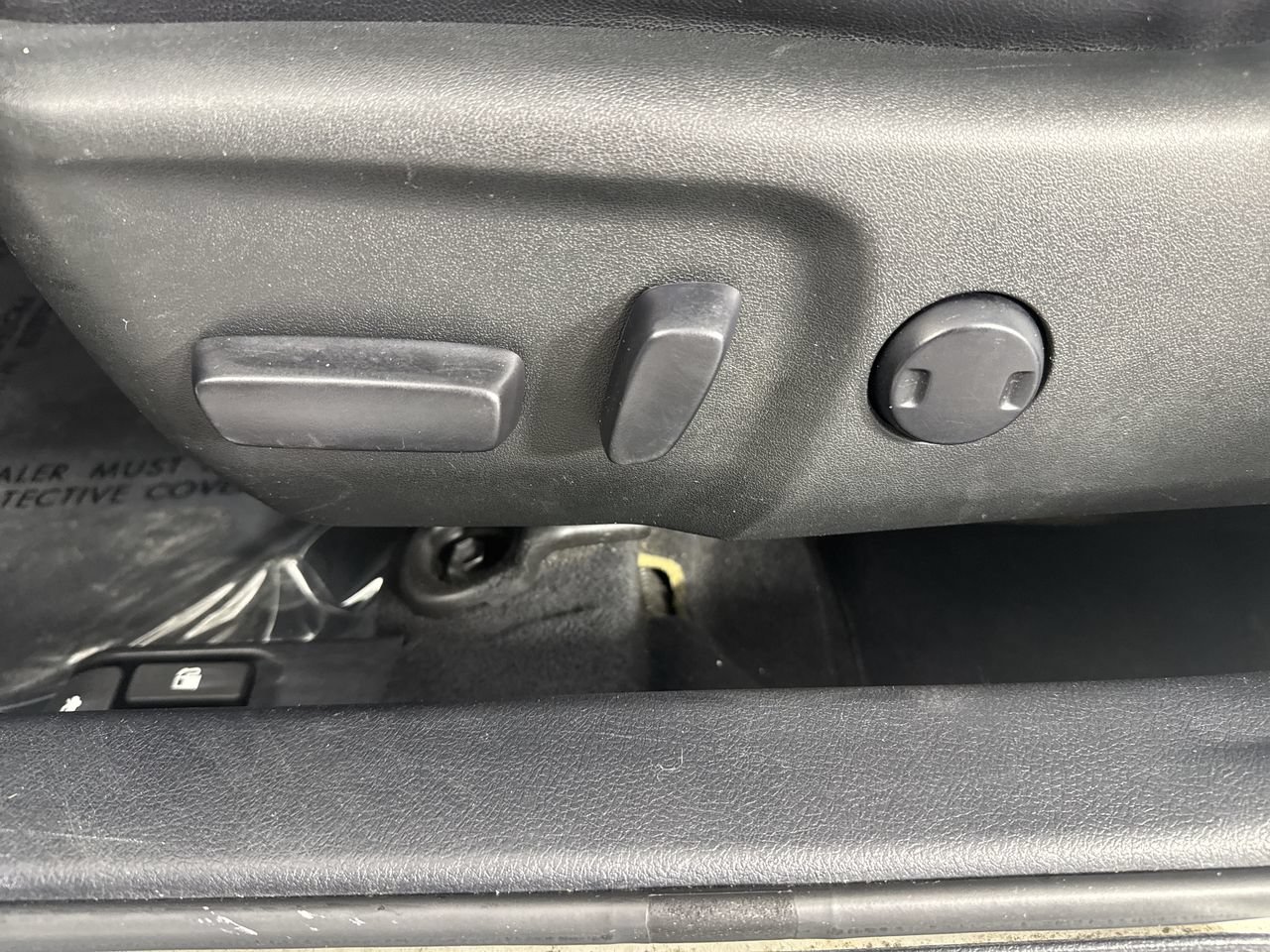 Used 2017 Toyota Camry SE FWD image 26