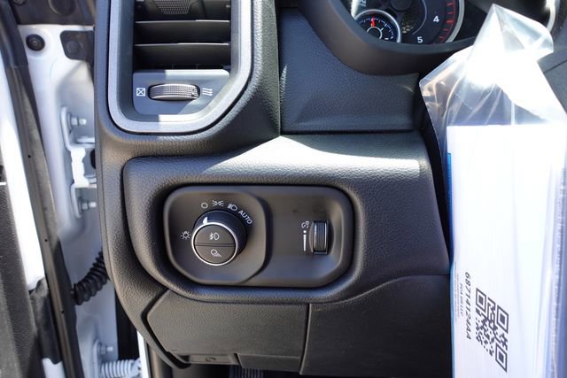 New 2025 RAM 3500 Tradesman AWD/4WD image 20