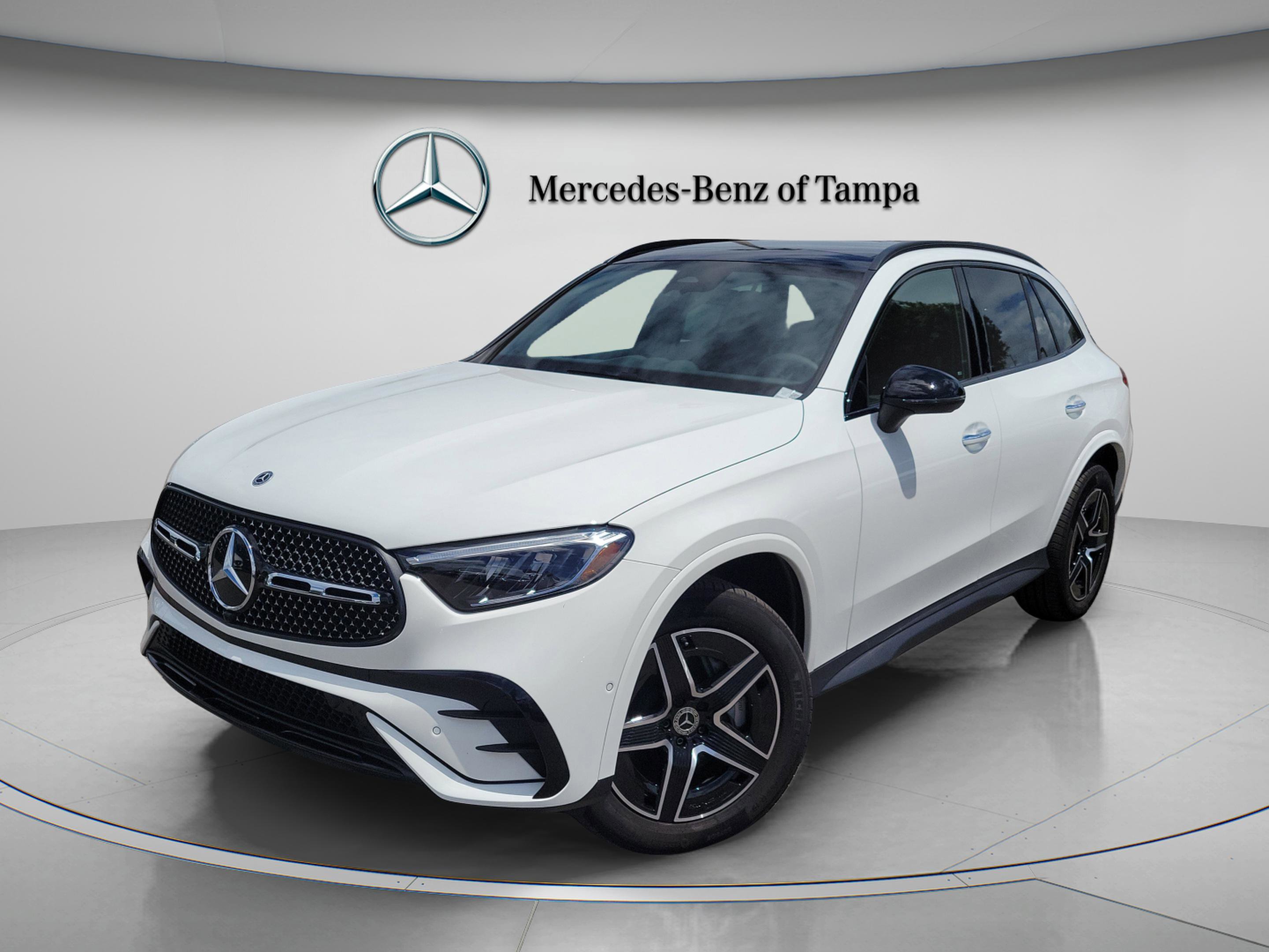 Certified 2026 Mercedes-Benz GLC 300 4MATIC image 1