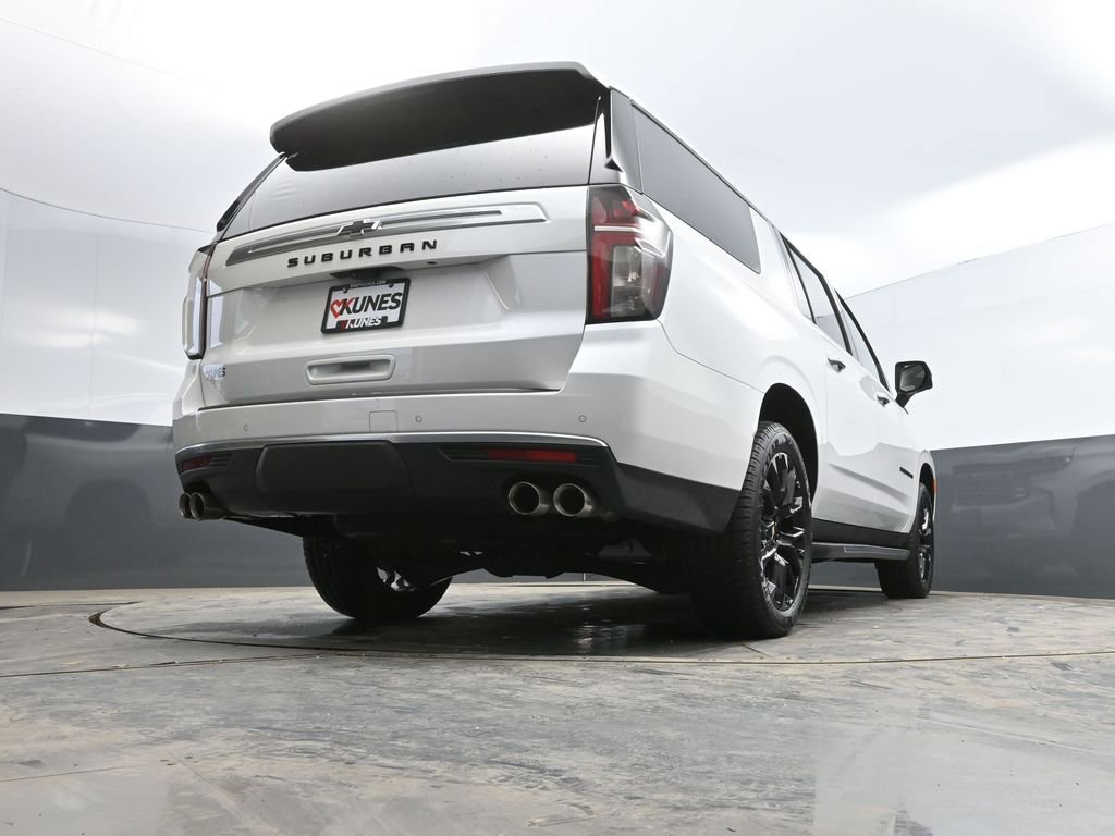 Used 2023 Chevrolet Suburban High Country w/ Max Trailering Package AWD/4WD image 39
