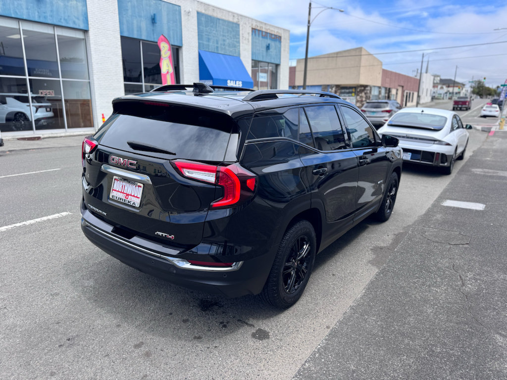 Used 2022 GMC Terrain AT4 w/ Infotainment Package II AWD/4WD image 4
