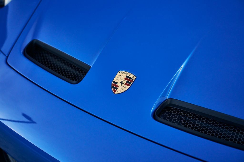 Used 2026 Porsche 911 GT3 w/ Weissach Package RWD image 6