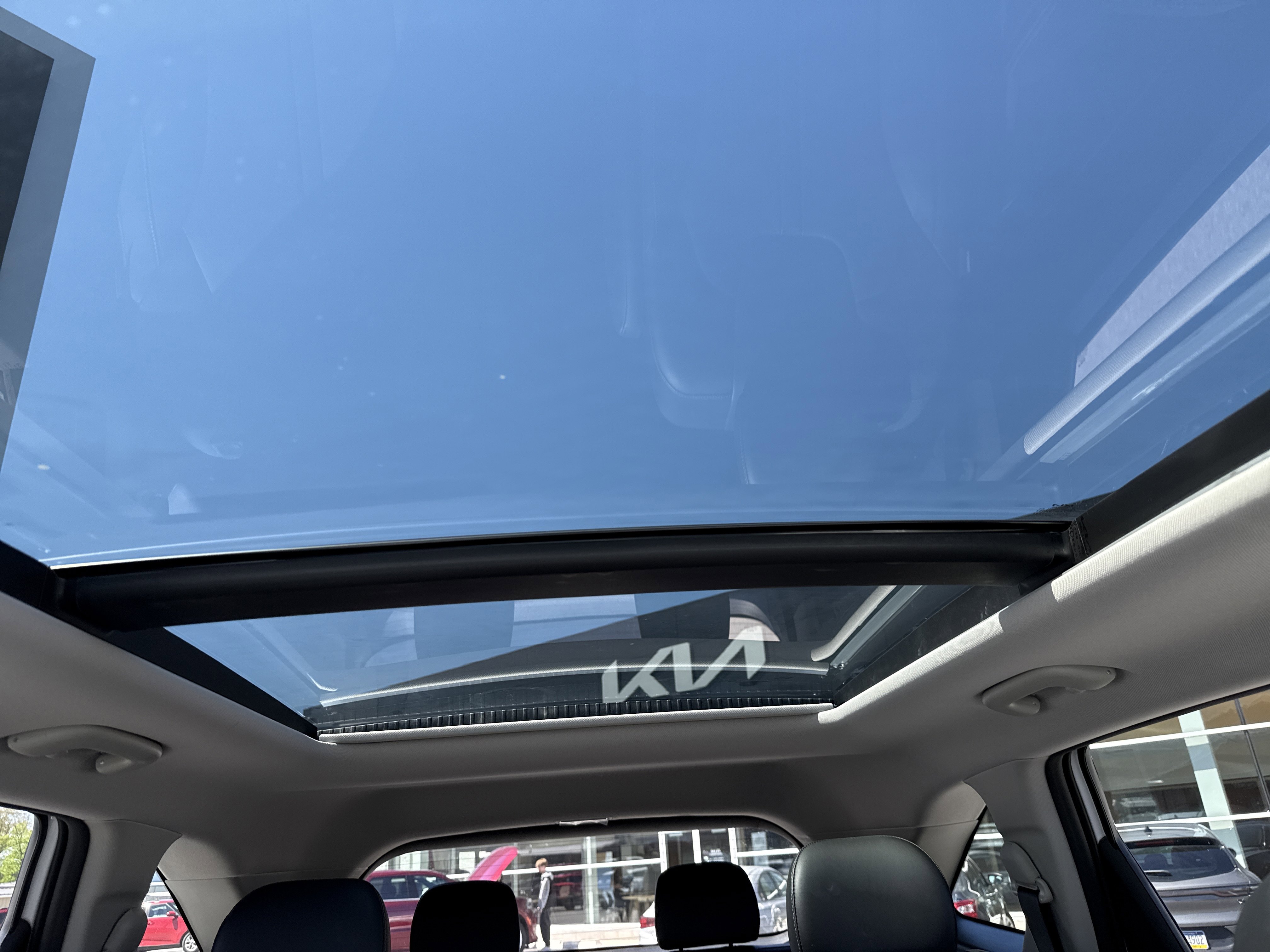 Certified 2024 Kia Sorento SX AWD/4WD image 30