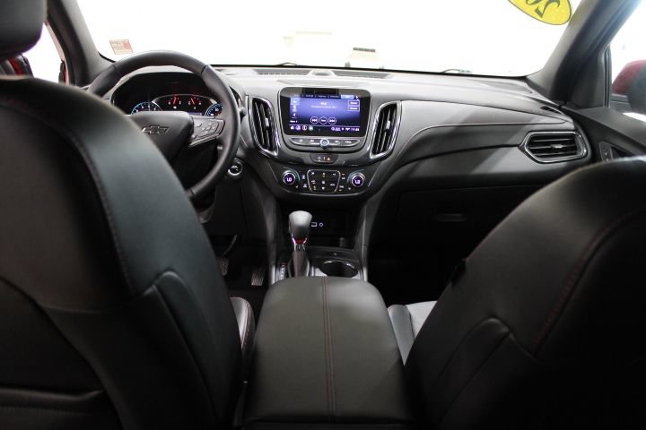 Used 2023 Chevrolet Equinox RS w/ RS Leather Package AWD/4WD image 29