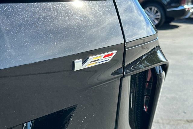 New 2026 Cadillac Lyriq V w/ Exterior Carbon Fiber Package image 26