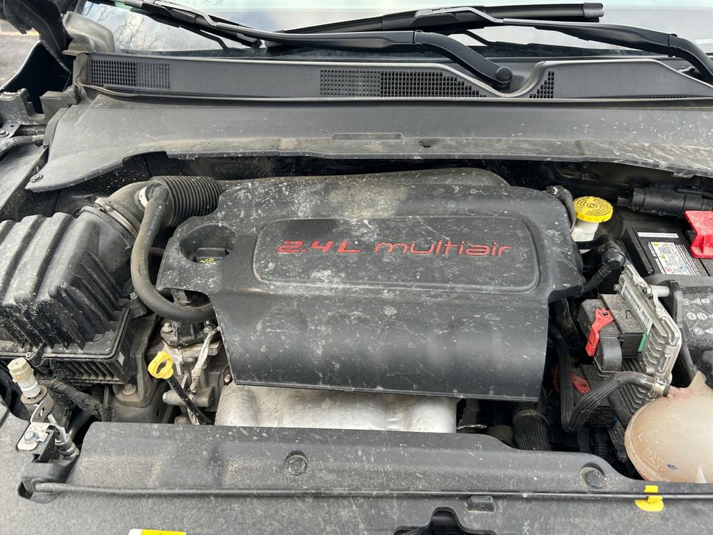 Certified 2022 Jeep Compass Limited image 31