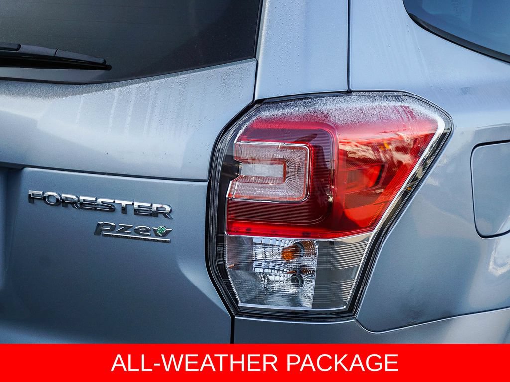 Used 2017 Subaru Forester 2.5i Premium AWD/4WD image 7