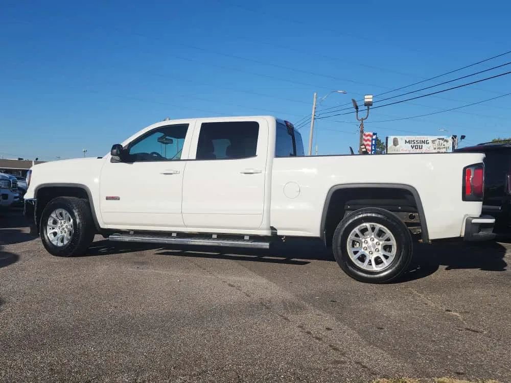 Used 2018 GMC Sierra 1500 SLT w/ All Terrain Package AWD/4WD image 20