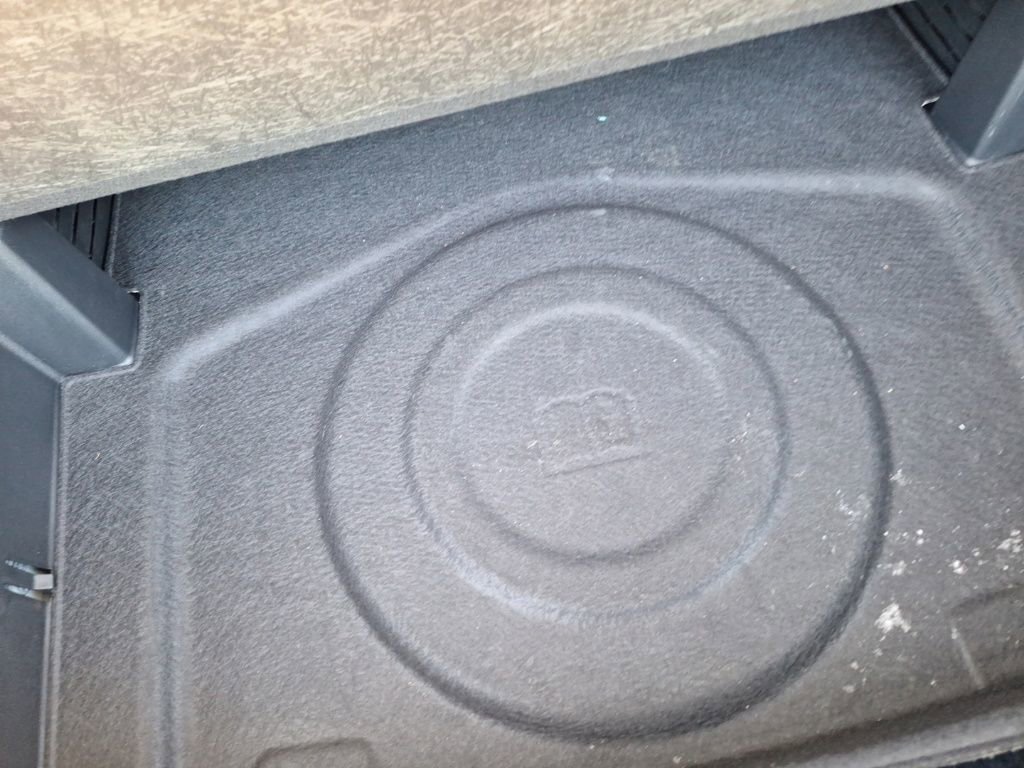 Used 2025 Chevrolet Equinox LT w/ Convenience Package II image 16