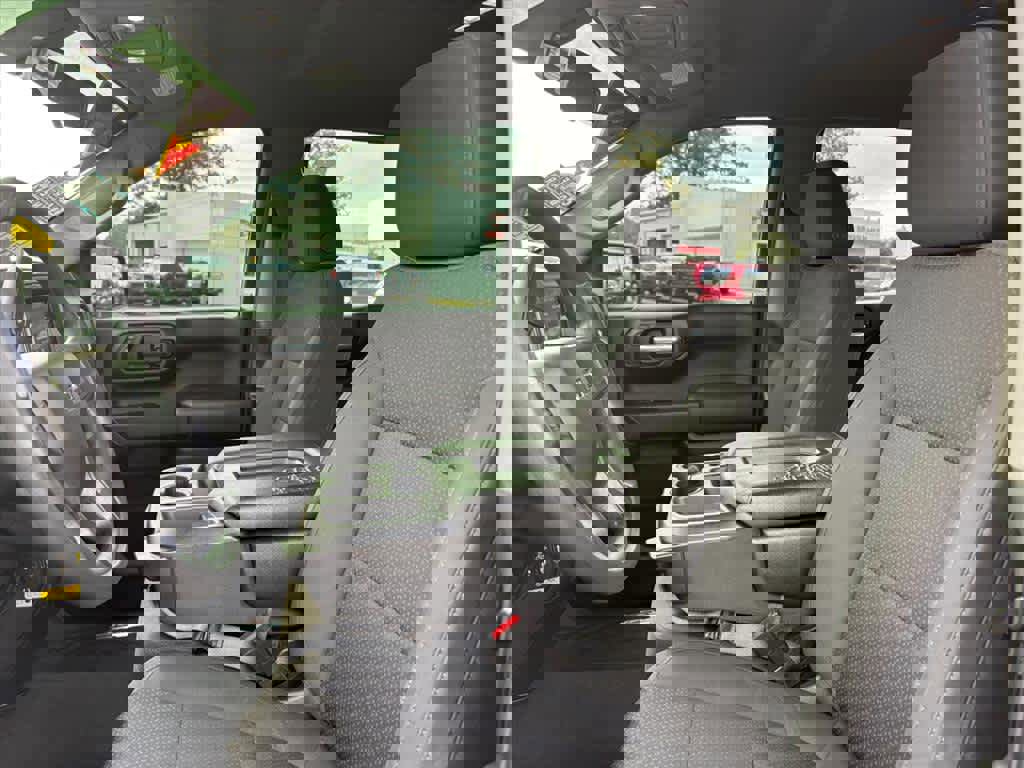 Used 2021 Chevrolet Silverado 1500 Custom Trail Boss w/ LPO, Dark Essentials Package image 23