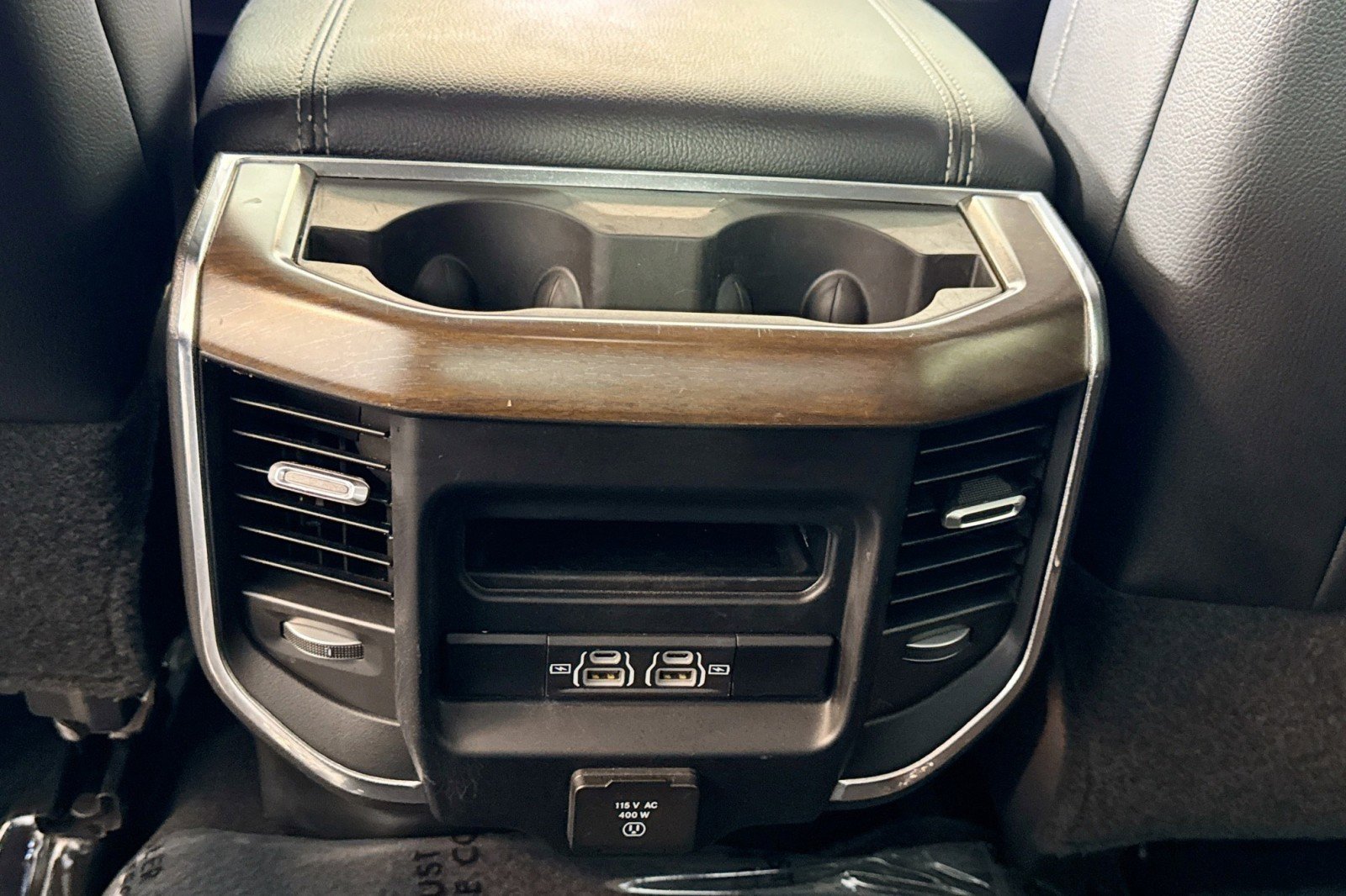 Used 2024 RAM 2500 Laramie AWD/4WD image 22