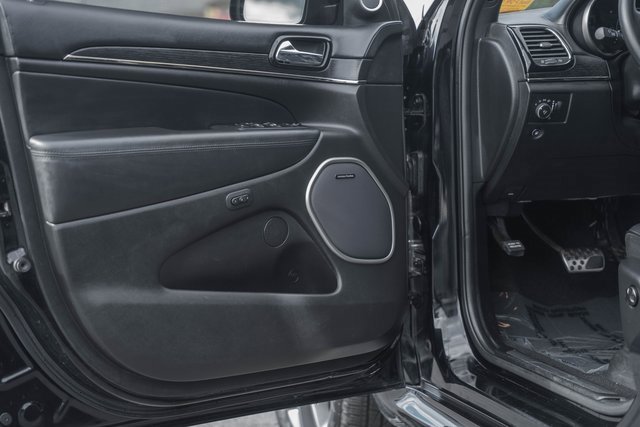 Used 2020 Jeep Grand Cherokee High Altitude image 37