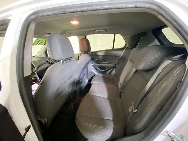 Used 2021 Chevrolet Trax LS w/ Tint and Cruise Package FWD image 32