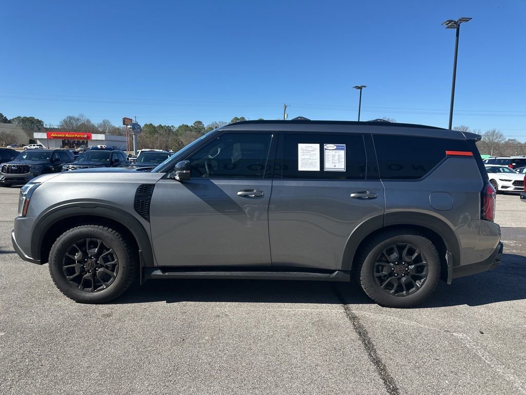Used 2025 Nissan Armada PRO-4X image 31