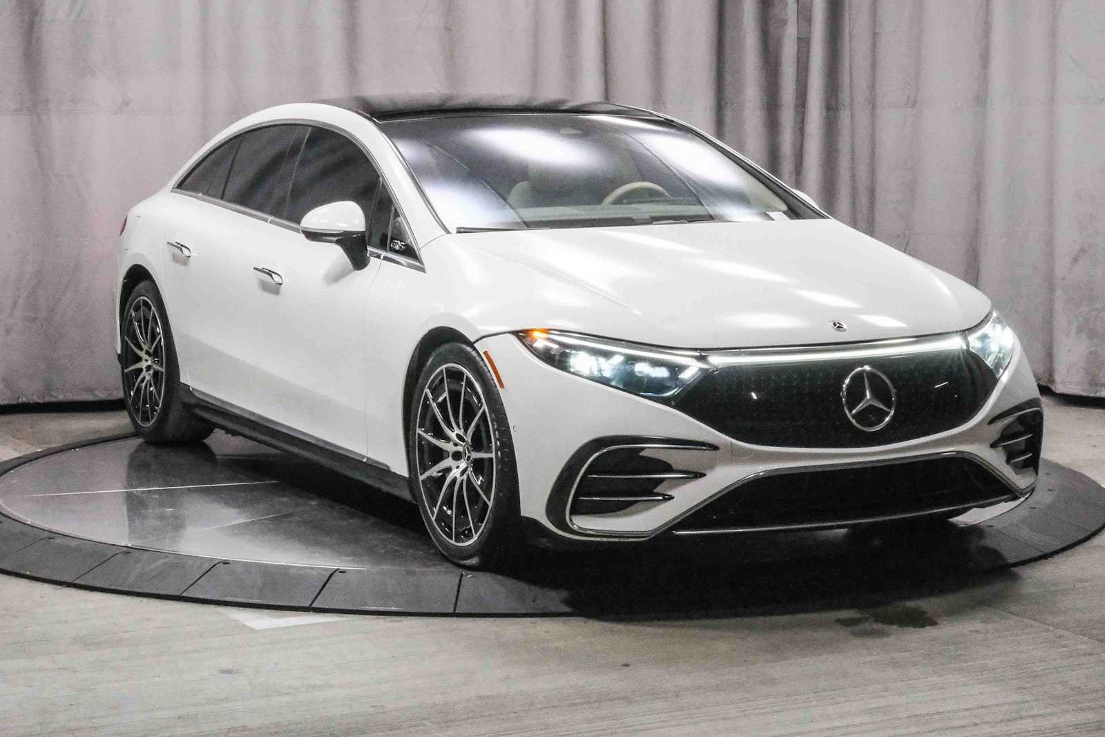 Certified 2022 Mercedes-Benz EQS 450+ Sedan image 5