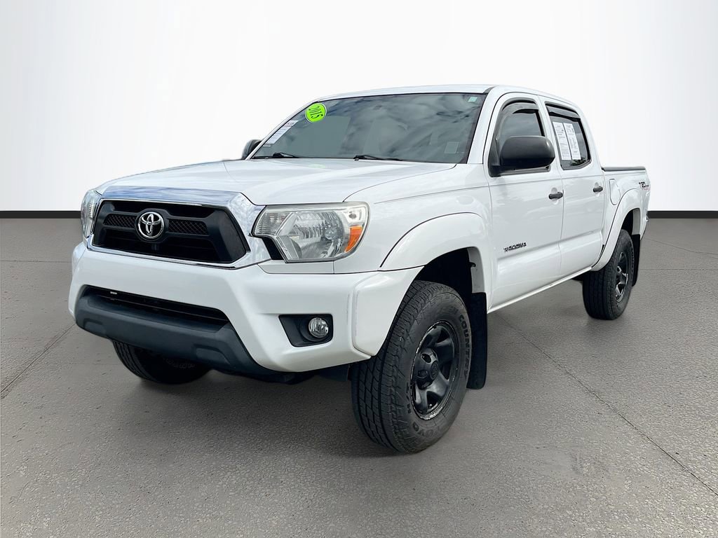 Used 2015 Toyota Tacoma PreRunner w/ SR5 Package RWD image 3