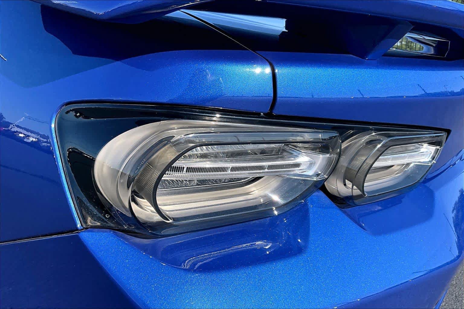 Used 2021 Chevrolet Camaro ZL1 RWD image 28