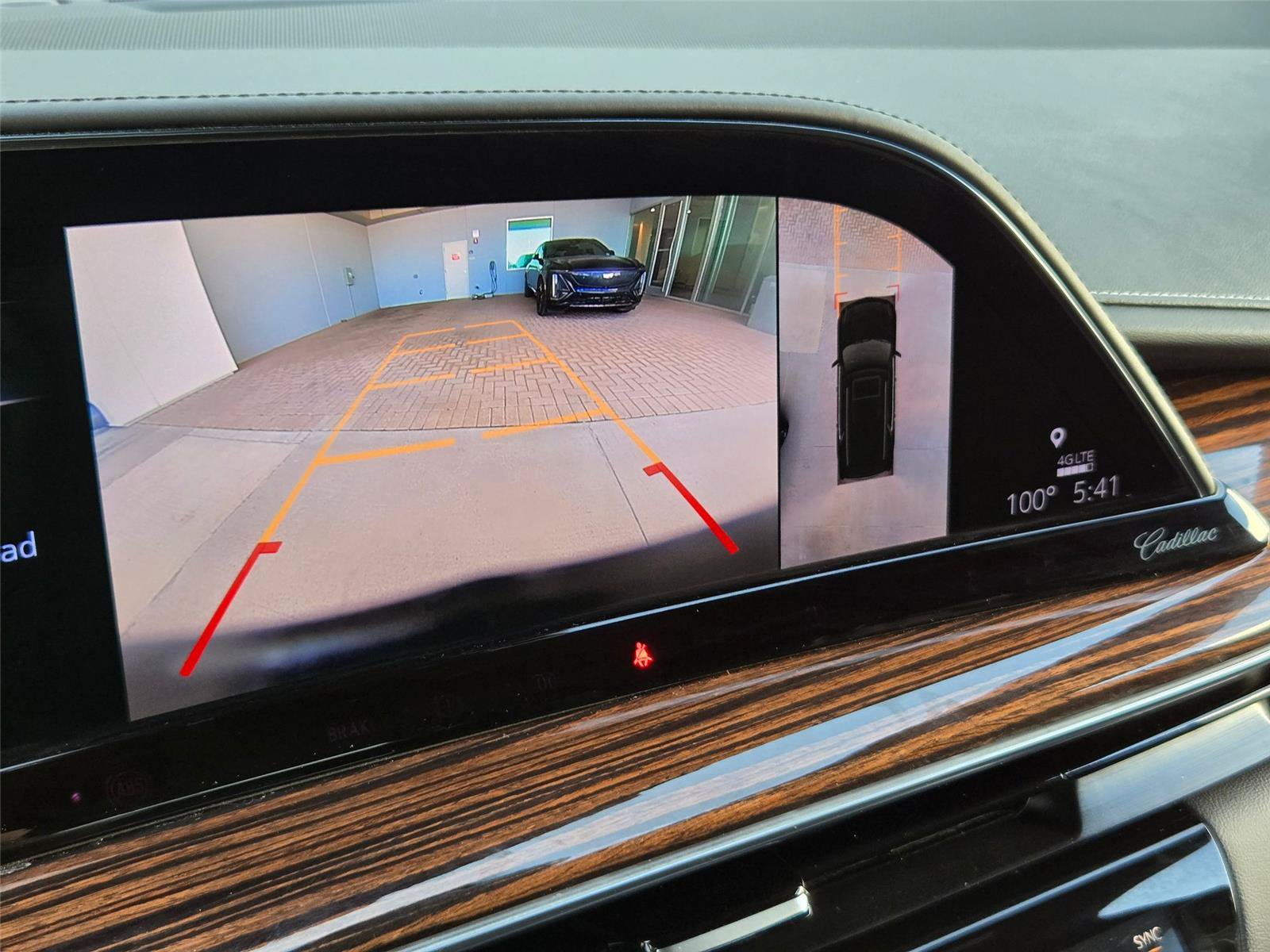 Used 2021 Cadillac Escalade Premium Luxury w/ Driver Assist Tech Package AWD/4WD image 19